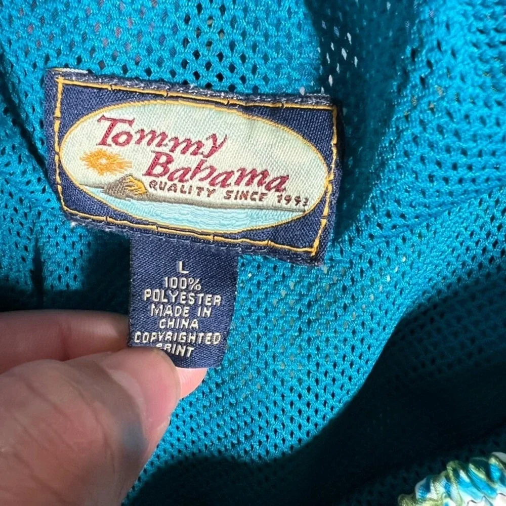 Tommy Bahama Shorts Mens Large Blue‎ Floral Hawaiian Elastic Waist Swim Pockets